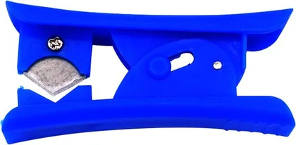 Hydraulic brake hose cutter
